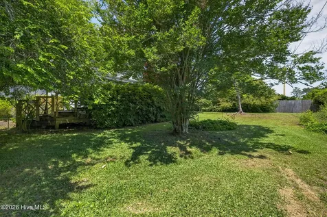222 Greenwich Lane Wilmington NC 28409