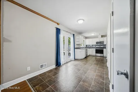 3316 Chalmers Drive Wilmington NC 28409