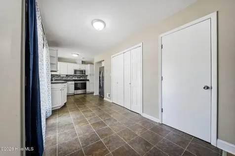 3316 Chalmers Drive Wilmington NC 28409