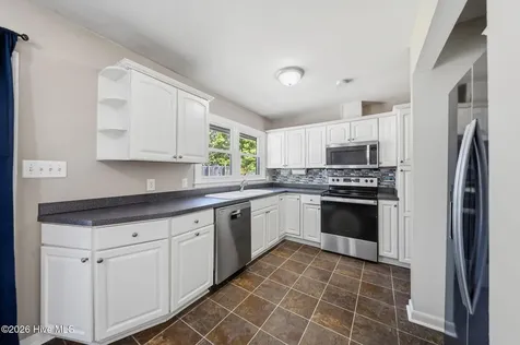 3316 Chalmers Drive Wilmington NC 28409