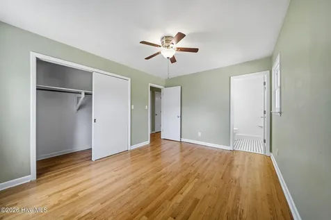3316 Chalmers Drive Wilmington NC 28409