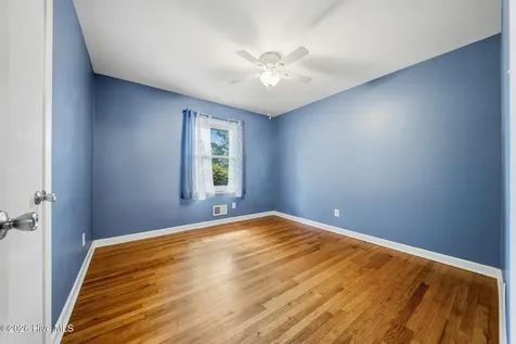 3316 Chalmers Drive Wilmington NC 28409