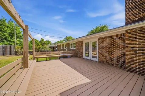 3316 Chalmers Drive Wilmington NC 28409