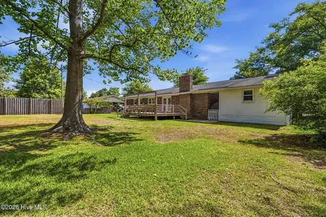 3316 Chalmers Drive Wilmington NC 28409