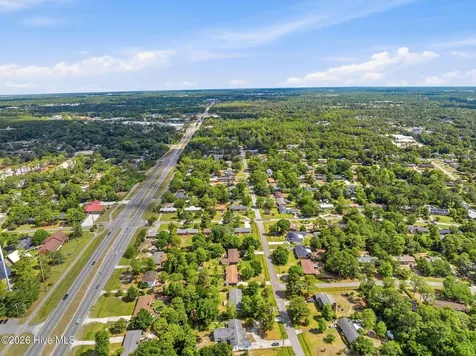 3316 Chalmers Drive Wilmington NC 28409