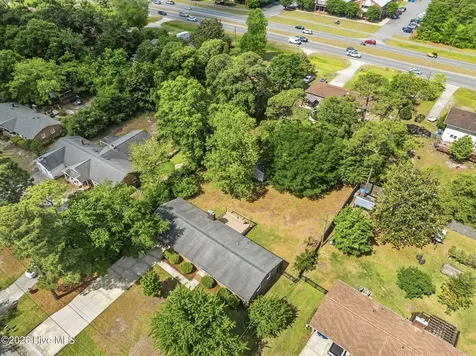 3316 Chalmers Drive Wilmington NC 28409