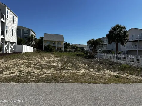 116 Carolina Avenue Holden Beach NC 28462