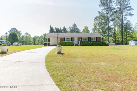 93 Gibson Dairy Road Elizabethtown NC 28337