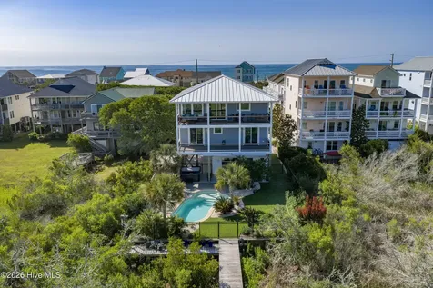 1207 S Topsail Drive Surf City NC 28445