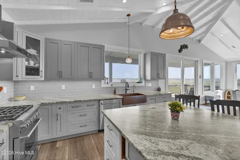 1207 S Topsail Drive Surf City NC 28445