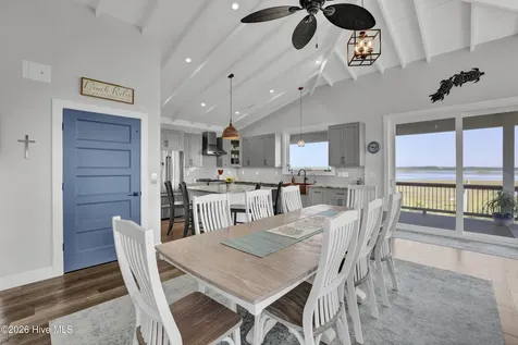 1207 S Topsail Drive Surf City NC 28445