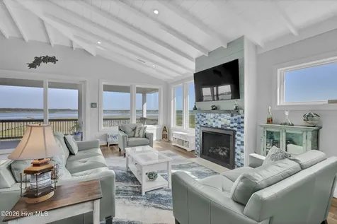 1207 S Topsail Drive Surf City NC 28445