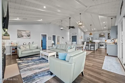 1207 S Topsail Drive Surf City NC 28445