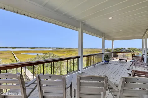 1207 S Topsail Drive Surf City NC 28445