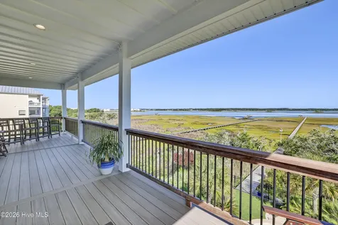 1207 S Topsail Drive Surf City NC 28445
