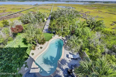 1207 S Topsail Drive Surf City NC 28445