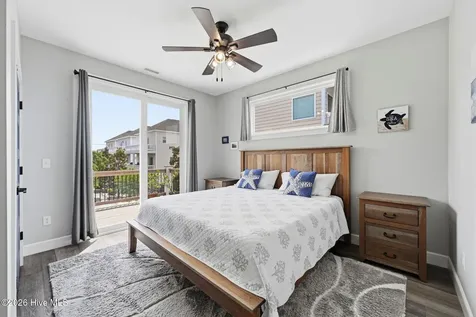 1207 S Topsail Drive Surf City NC 28445