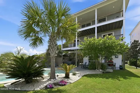 1207 S Topsail Drive Surf City NC 28445