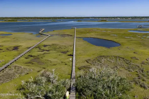 1207 S Topsail Drive Surf City NC 28445