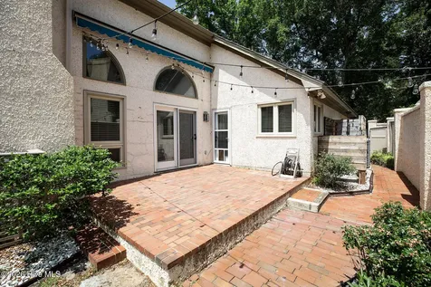 1936 Prestwick Lane Wilmington NC 28405