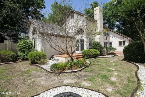 1936 Prestwick Lane Wilmington NC 28405
