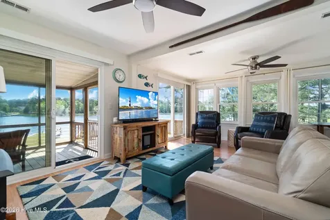 247 Jane Lane Oriental NC 28571