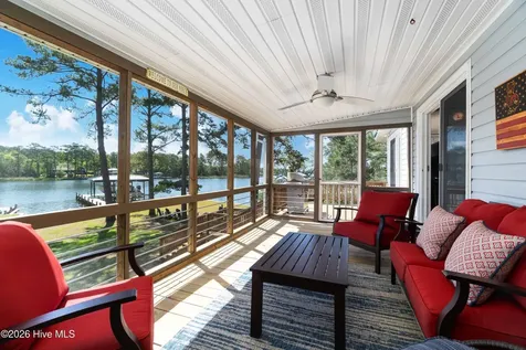 247 Jane Lane Oriental NC 28571