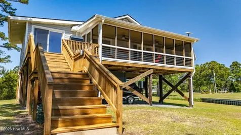 247 Jane Lane Oriental NC 28571