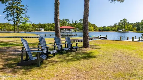 247 Jane Lane Oriental NC 28571