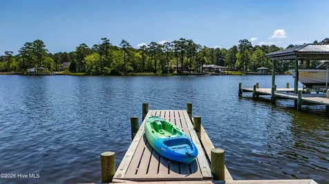 247 Jane Lane Oriental NC 28571