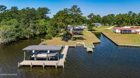 247 Jane Lane Oriental NC 28571