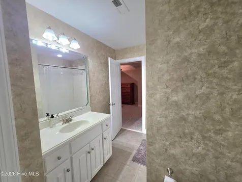 415 Honeysuckle Court Greenville NC 27834