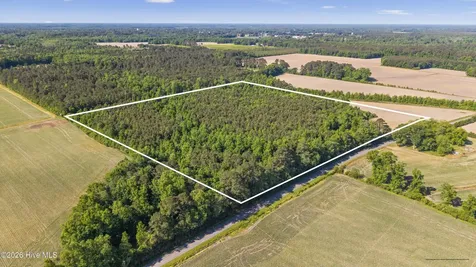 26 Acres High School Road Teachey NC 28464
