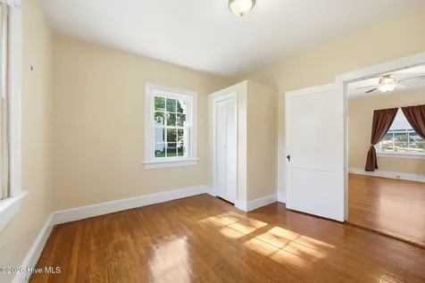 219 Blount Street Winterville NC 28590