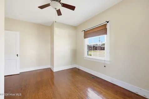 219 Blount Street Winterville NC 28590