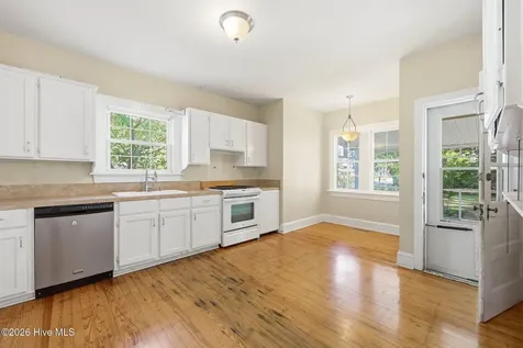 219 Blount Street Winterville NC 28590