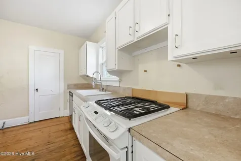 219 Blount Street Winterville NC 28590