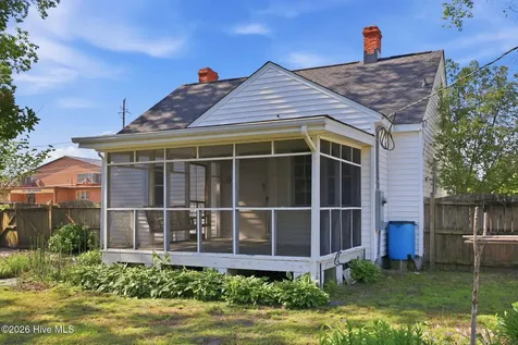 219 Blount Street Winterville NC 28590