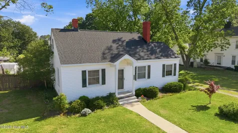 219 Blount Street Winterville NC 28590