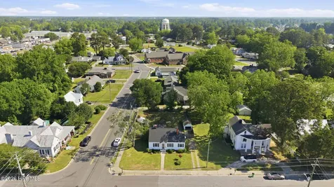 219 Blount Street Winterville NC 28590