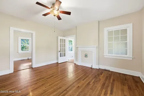 219 Blount Street Winterville NC 28590