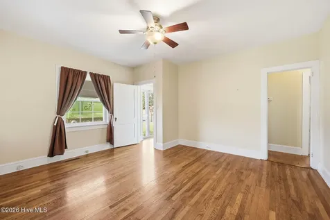 219 Blount Street Winterville NC 28590