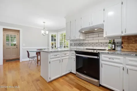 405 Cedarhurst Road Greenville NC 27834
