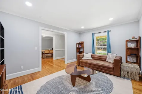 405 Cedarhurst Road Greenville NC 27834