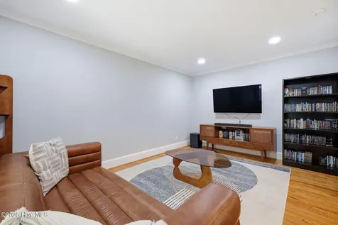 405 Cedarhurst Road Greenville NC 27834