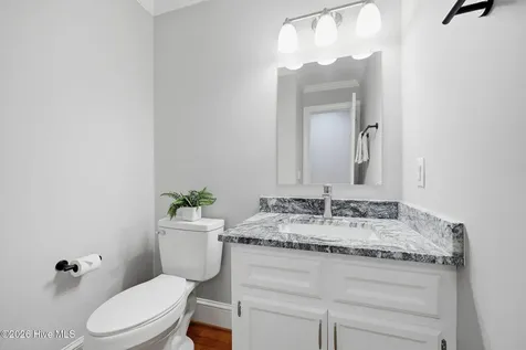 405 Cedarhurst Road Greenville NC 27834