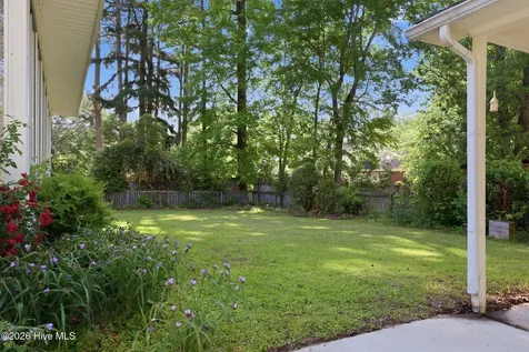 405 Cedarhurst Road Greenville NC 27834