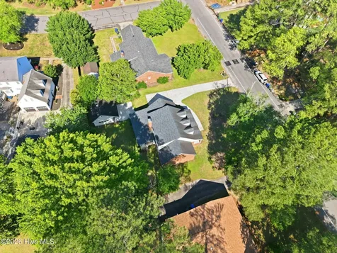 405 Cedarhurst Road Greenville NC 27834