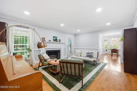 405 Cedarhurst Road Greenville NC 27834