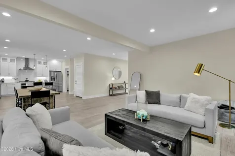 346 Shore Point Drive Wilmington NC 28411